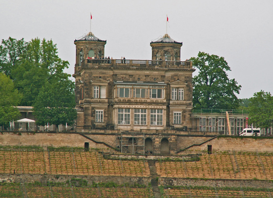 Замък на Елба