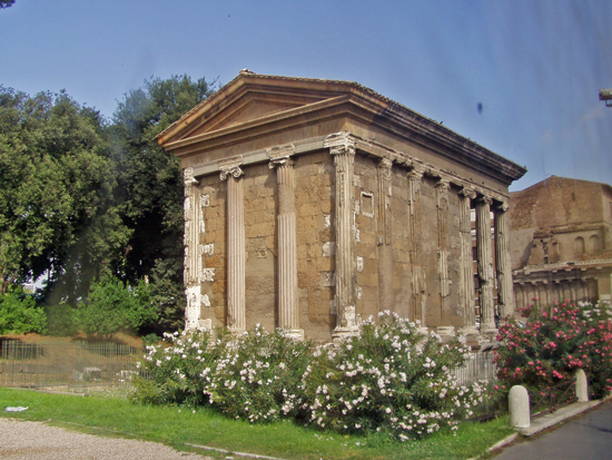 Рим - Древен Храм