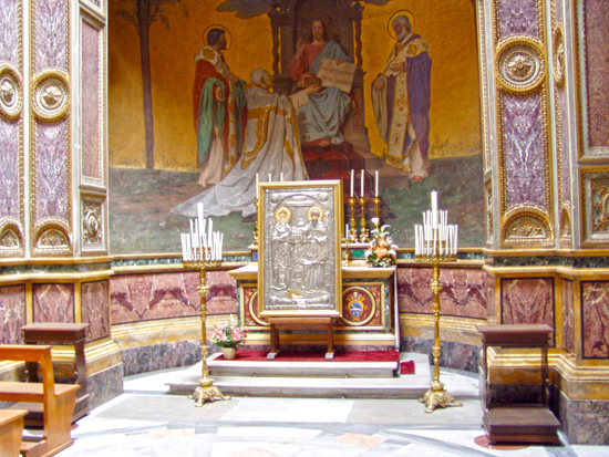 Гробът на Свети Кирил